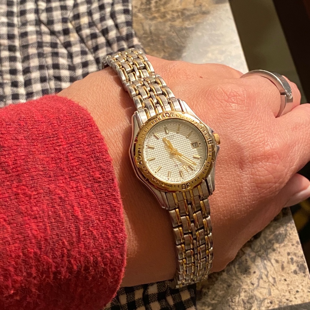 Citizen watch